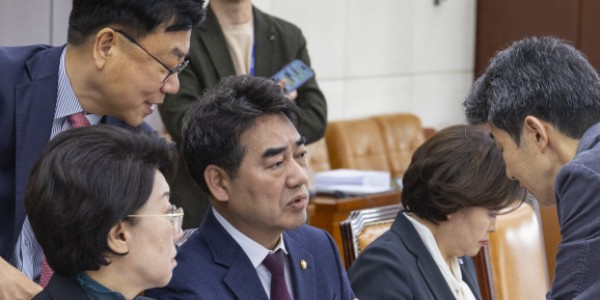 ��ȸ ����� ������ '�λ� �۷ι���굵�� Ư����' �ǰ�