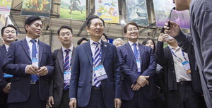 Ÿ ã 樴ǥѸλ ̴  ̹ ΰ