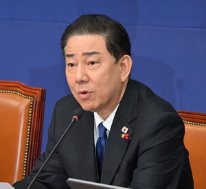 °¢Á¾ ÀÇȤ¿¡ Èçµé¸®´Â ±èº´±â¡¦¹ÎÁÖ´ç ¿ø³»»ç·Éž ±³Ã¼µÉ±î