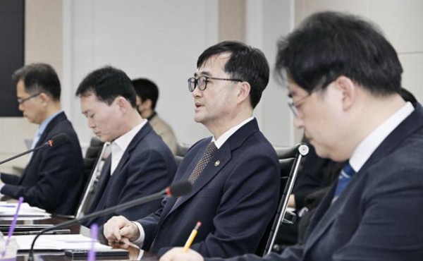 ������� �ұԸ� ���ڻ��, ������ü�� �����ڰ� �ش�