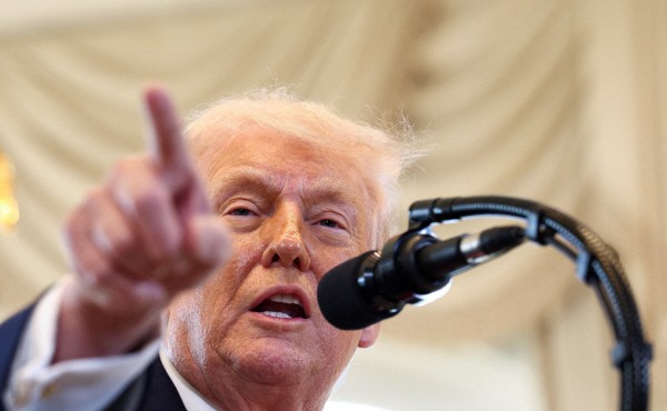 Ʈ����, '�����迡 10% �ű� ����' �ºҡ��������� �Ϸ�