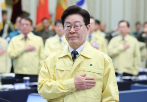 �� ����� "���ֱ����� ���չ����� �ٽɡ� ������ �Ϻ��� å������"