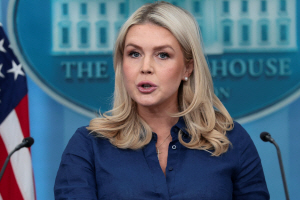  ��ǰ� ���̶��� ù ���� 11�� ��Ű��ź�����̶�, ������ �ΰ��ǻ� �û硱