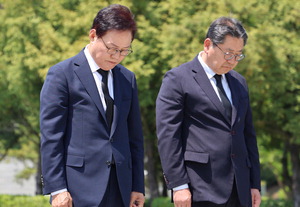 �ڿϼ��� ������ ���ߵ�������