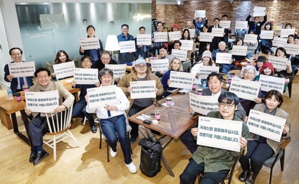 ����ȭ�������̴� ���� �÷��ֱ桦������ ���� �����ϰ� �ش޶�