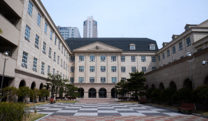 � ������ ���� �ӱ����� ������ �λ�۷ι������� �� ��ǥ�� ������