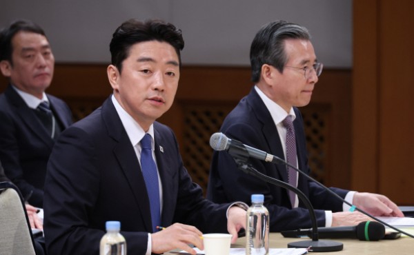 ���ƽ� "�츮���� �ÿ��ϰ� ������ ������...���������� �����"(����)