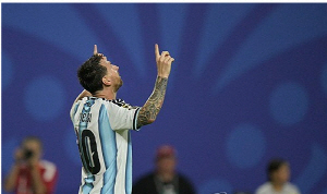 ���޽� ��ƮƮ���� �Ƹ���Ƽ��, ������ 3-0 ���� 2���� �õ�