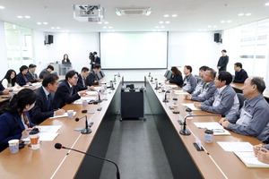 ȯ λ 濵, Ưڱ 1000 Ǭ