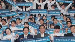 ����ø��� ���� �±����� 71�� ����ٷ��� �ж�롱