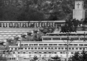 º¹ÁöºÎ ¡®°ú°Å»ç Áö¿ø´Ü¡¯ ¸¸µç´Ù¡¦´ö¼º¿ø µî ÇÇÇØÈ¸º¹ ÃѰý