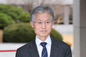 ´ë¹ý¿øÀå ¡°»ç¹ý 3¹ý, ±¹¹Î¿¡ ÇØ ¾ø´ÂÁö ½É»ç¼÷°í¸¦¡±