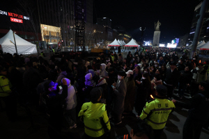 ��ȭ���� ���� 10�� ���� �簳��BTS �Ĺ� ���� �������� ���� ����