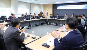 ����, �ߵ����� ���� ���翡 �ִ� 1000�� ����