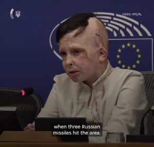 �� ������ ��Ӵ� �Ұ� ���� 35�� ���� ��ũ�� ��� "�츮�� ��� �����ּ���" ȣ��