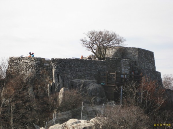 근교산 - 산행안내 : 24-1-12-13. 민족의성지 “마니산” 참성단 과 석모도 “보문사” 탐방에 여러분 초대 : 국제신문