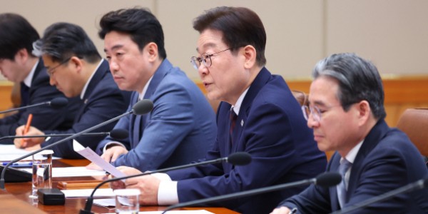 '�ɸ��� ���׼�' ���� �������۰��� '���±��÷��̼�' ���