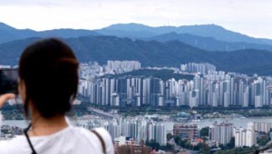 û�� ������ ���� '���� �ִ�'������ 100�� ���ڡ��λ� 22�� �Ѿ�