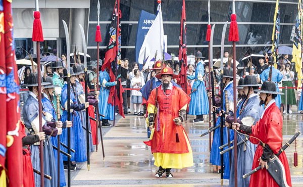 �溹�� �������� Ȱ¦ �� K-��ó �⿬