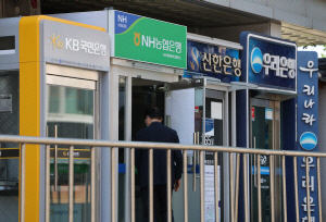 4�� �������� 'LTV ����' ��ǷΡ�"«¥�̷� 6��8000��� ����"