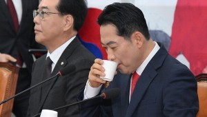 ���� ���� �������� ���ӡ��ѵ��� ����ԡ� ¡�� �ӹ�