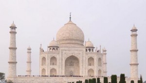 �Ϻ��� ��Ī �� ���� �ɸ������� �ְ��� �ۺ��λ�