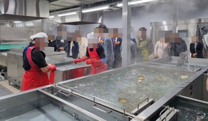 â�� ��ȸ��� ��ô�� ����ȭ��ģȯ�� ��ʹ�ȭ ���