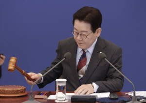 '»ç¹ý 3¹ý' ±¹¹«È¸ÀÇ Àǰá, Àü³²±¤ÁÖ ÅëÇÕµµ È®Á¤