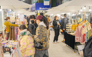 ½Ã°£¿©Çà ¼ºÁö ¡®·¹Æ®·Î Èü¡¯ Å뿵