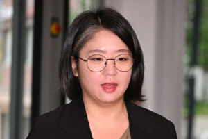 ���ǿ��� ���� ������ ������, ���� ��Ȥ�� �亯 ȸ�ǡ���û��ȸ�� �����帮�ڴ١�