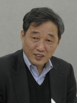 ������ �۰� ����Ȳ�� ���л� ����