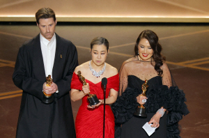 '������ ���� ���ͽ�' ��ī���� ���� �ִϸ��̼ǻ� ����