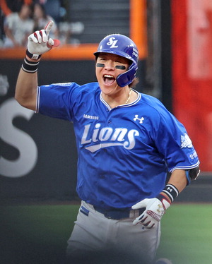 ����ȣ, KBO ���� 4��° FA ���